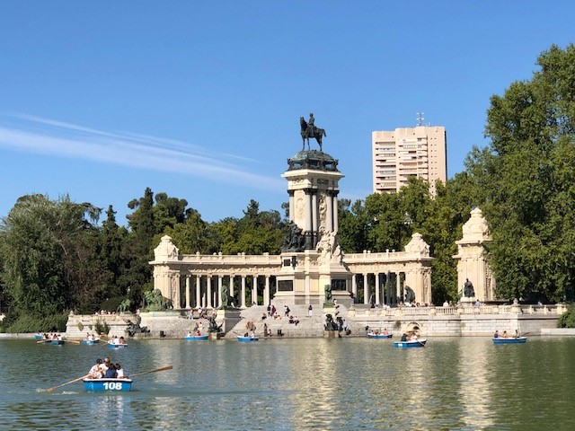 Retiro Park Lake, all rights reserved to SpaCIE
